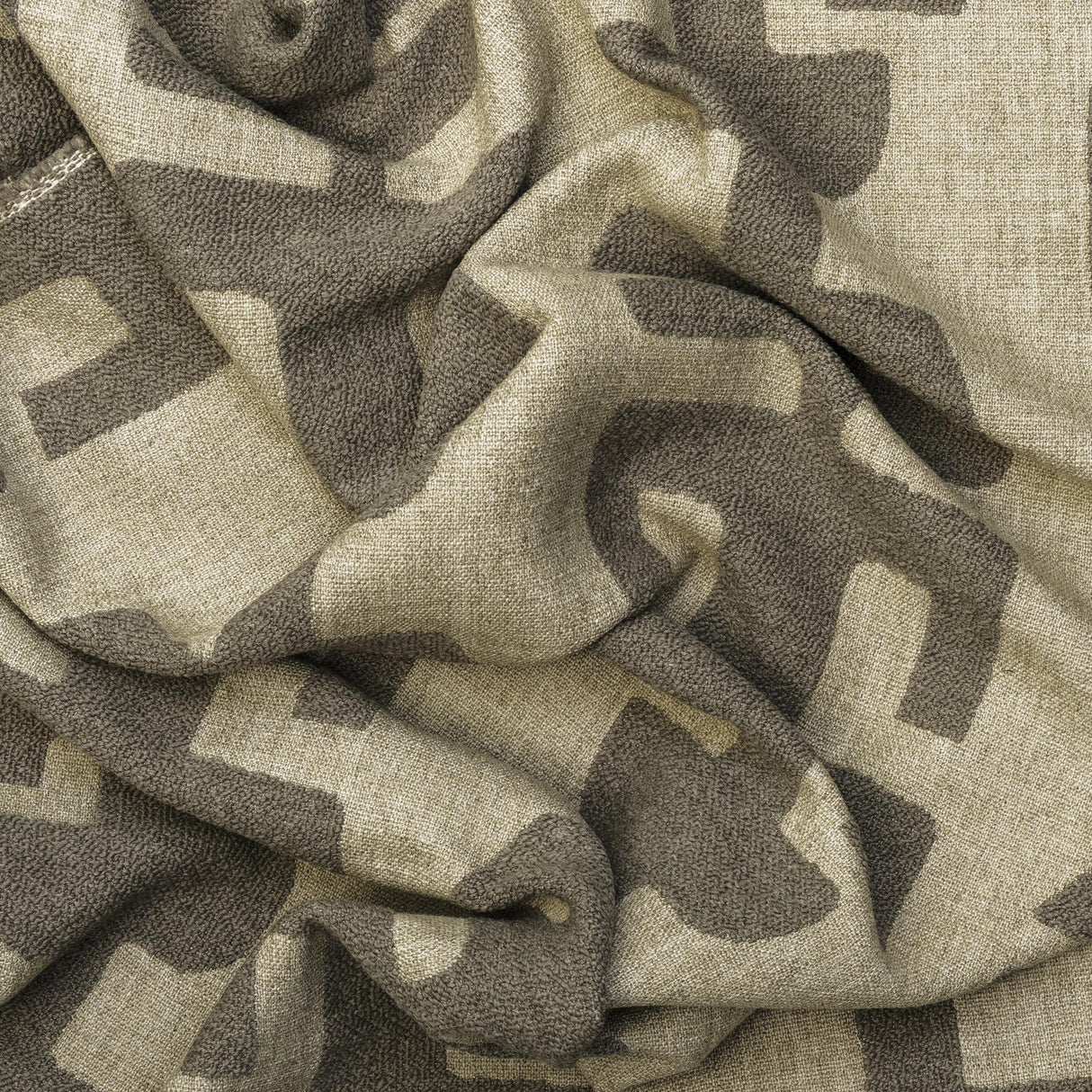 Andrew Martin PERU SMOKE Upholstery Fabric
