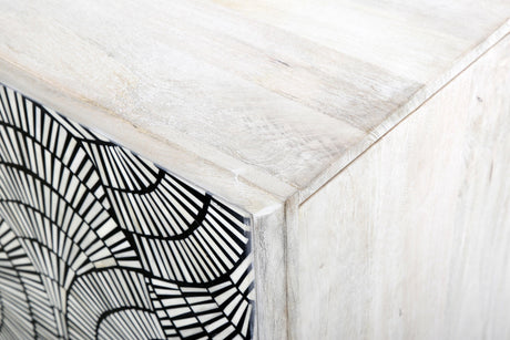 Bassett White Magnolia Bar Cabinet