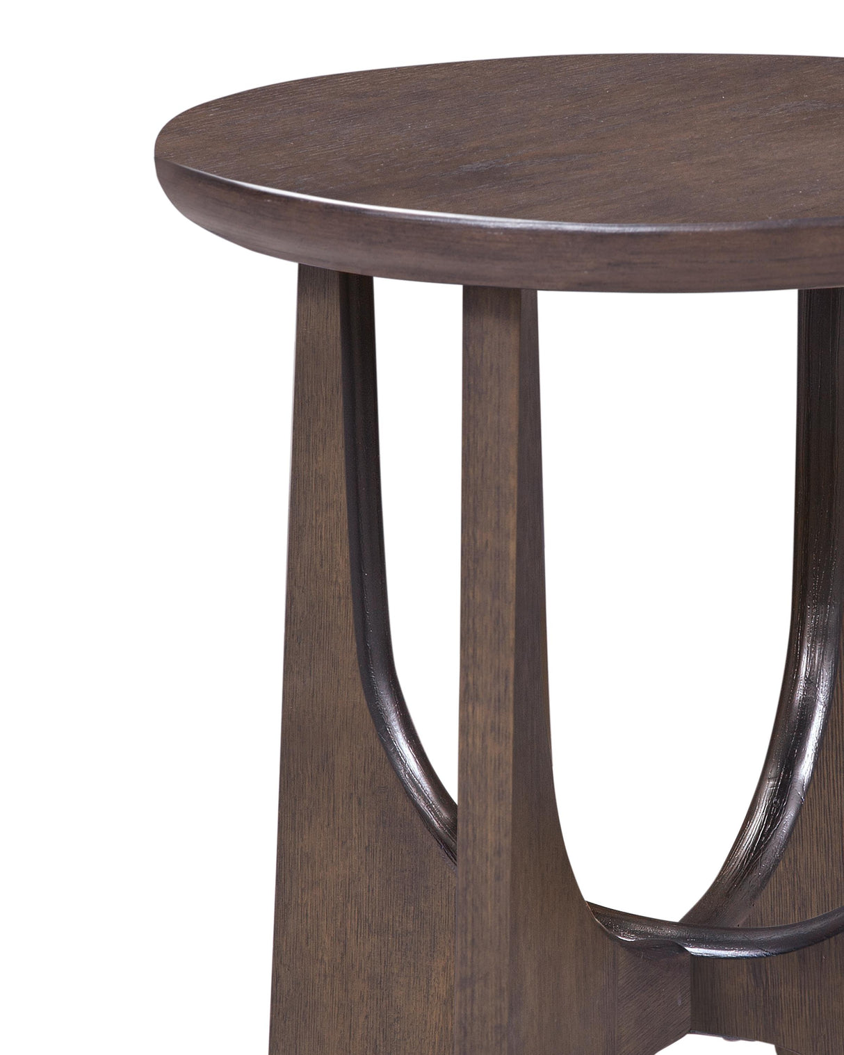 Bassett Brown Dunnigan Brown Oak End Table