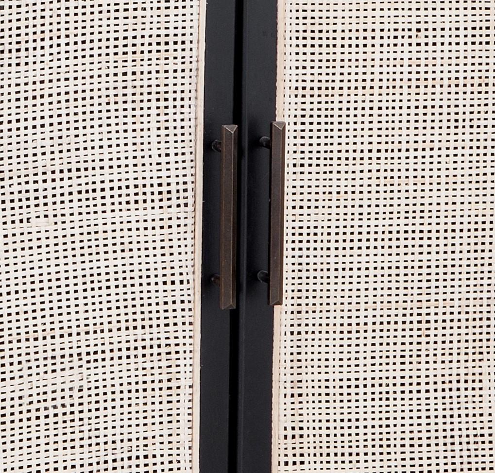 Bassett Black Ashton Server