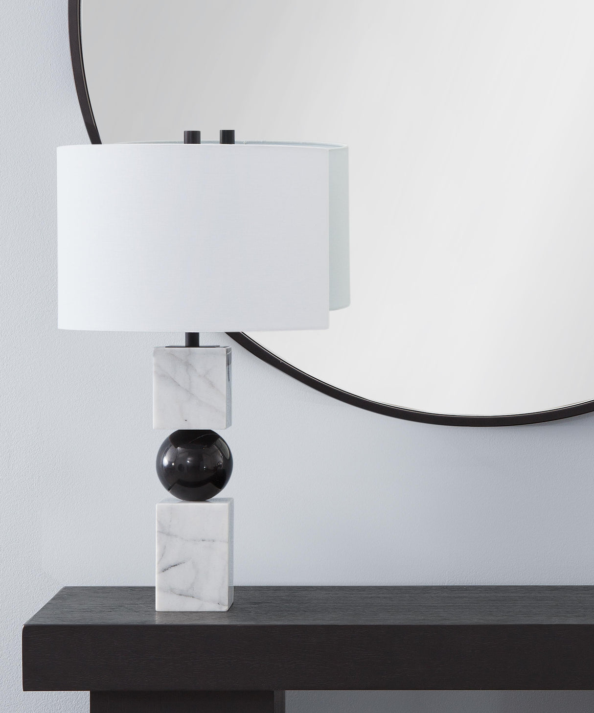 Bassett White Ellendale Table Lamp