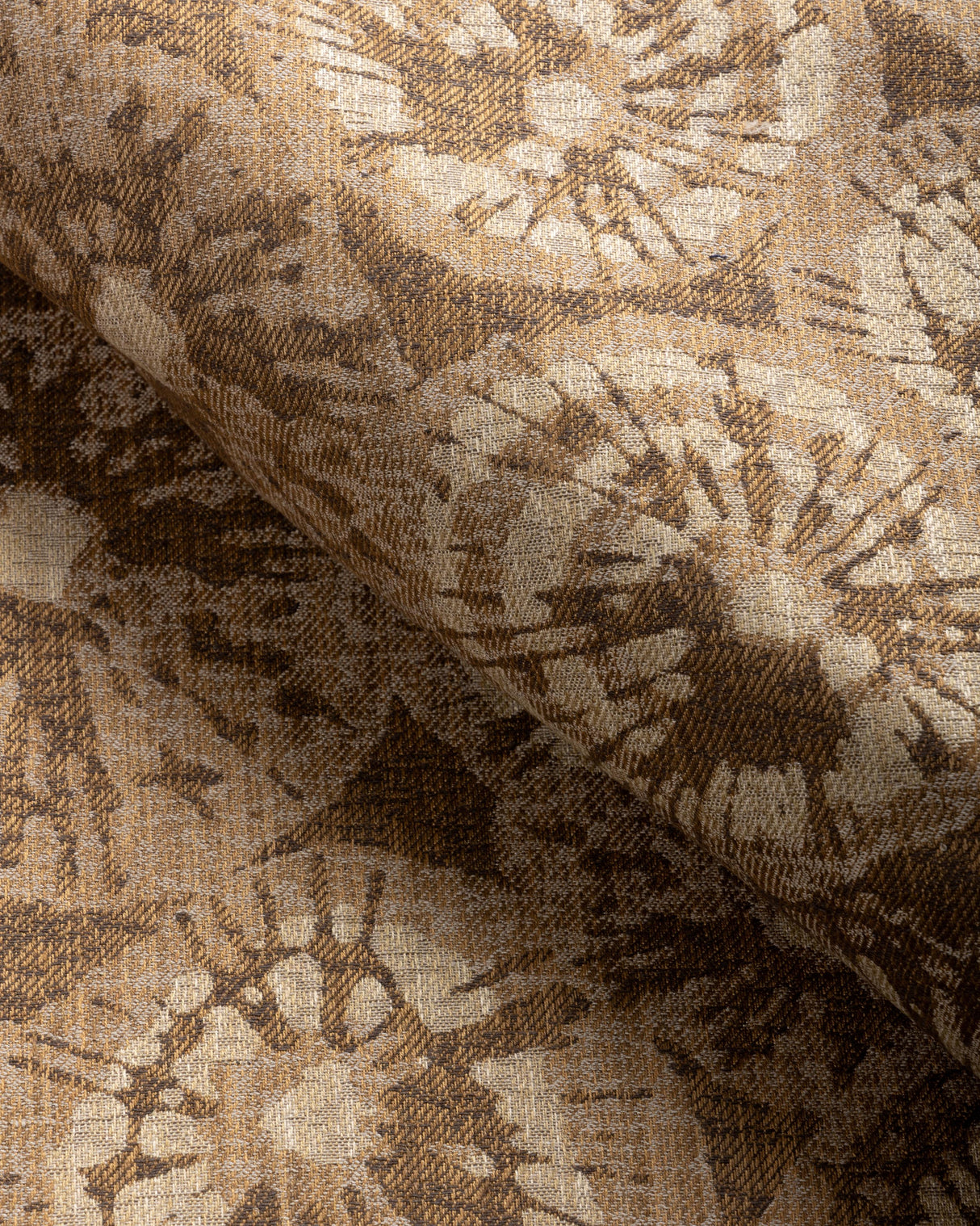 Kravet ERIZO DE MAR MADERA Fabric