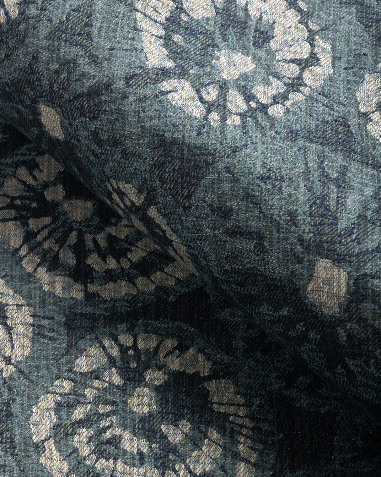 Kravet ERIZO DE MAR BOSQUE Fabric