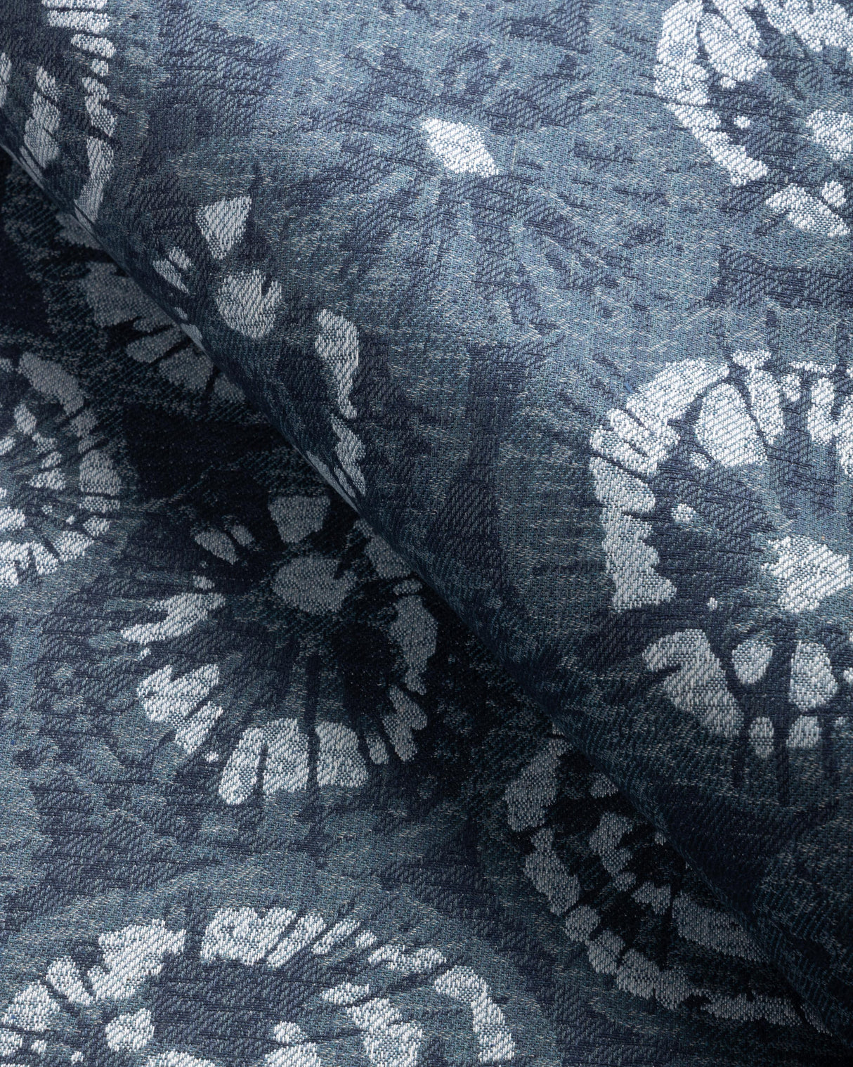 Kravet ERIZO DE MAR INDIGO Fabric
