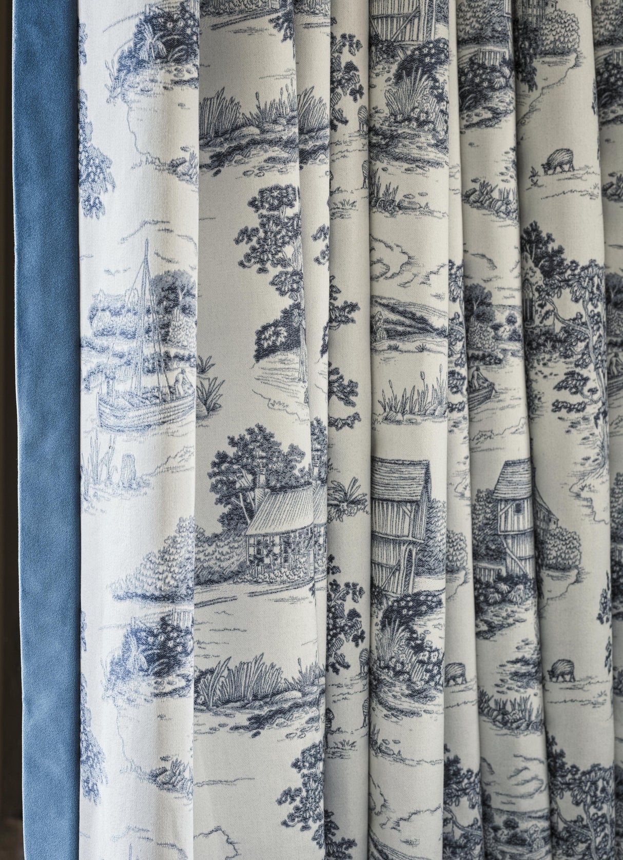 Sanderson Brockhampton Estate Woad Fabric