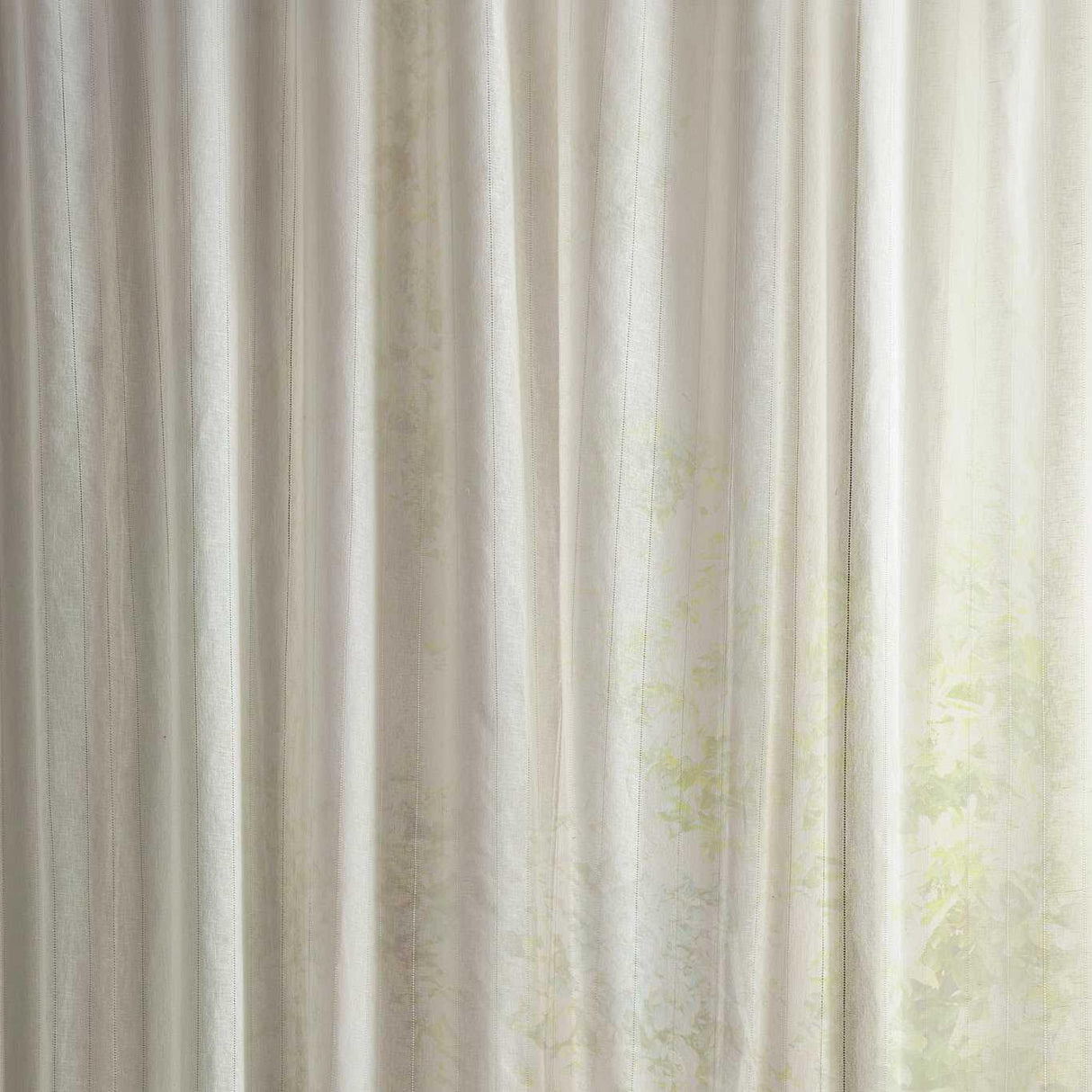 Sanderson Shoreline Stripe Seaspray White Fabric