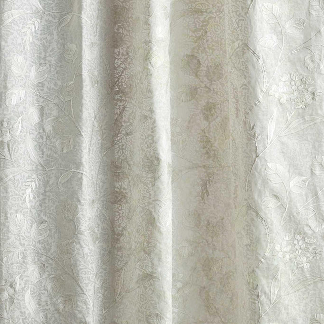 Sanderson Monterey Bloom Seaspray White Fabric