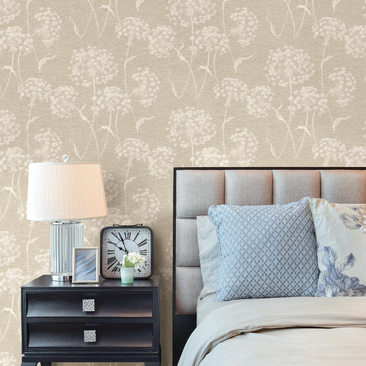 Advantage Carolyn Bone Dandelion Wallpaper