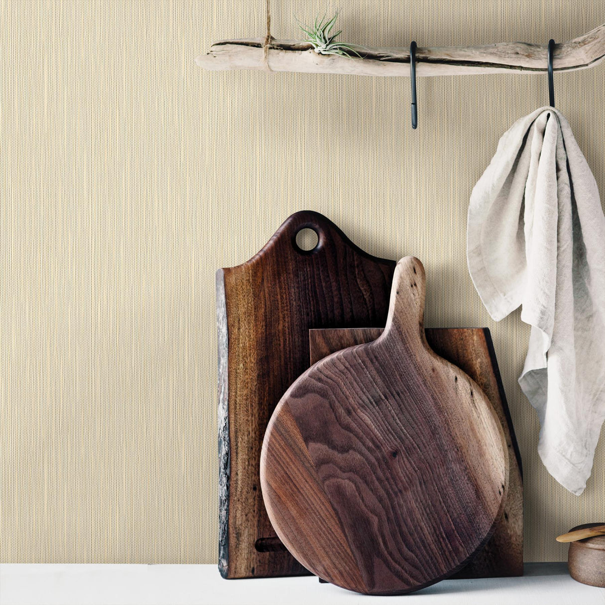 Advantage Emeril Cream Faux Grasscloth Wallpaper