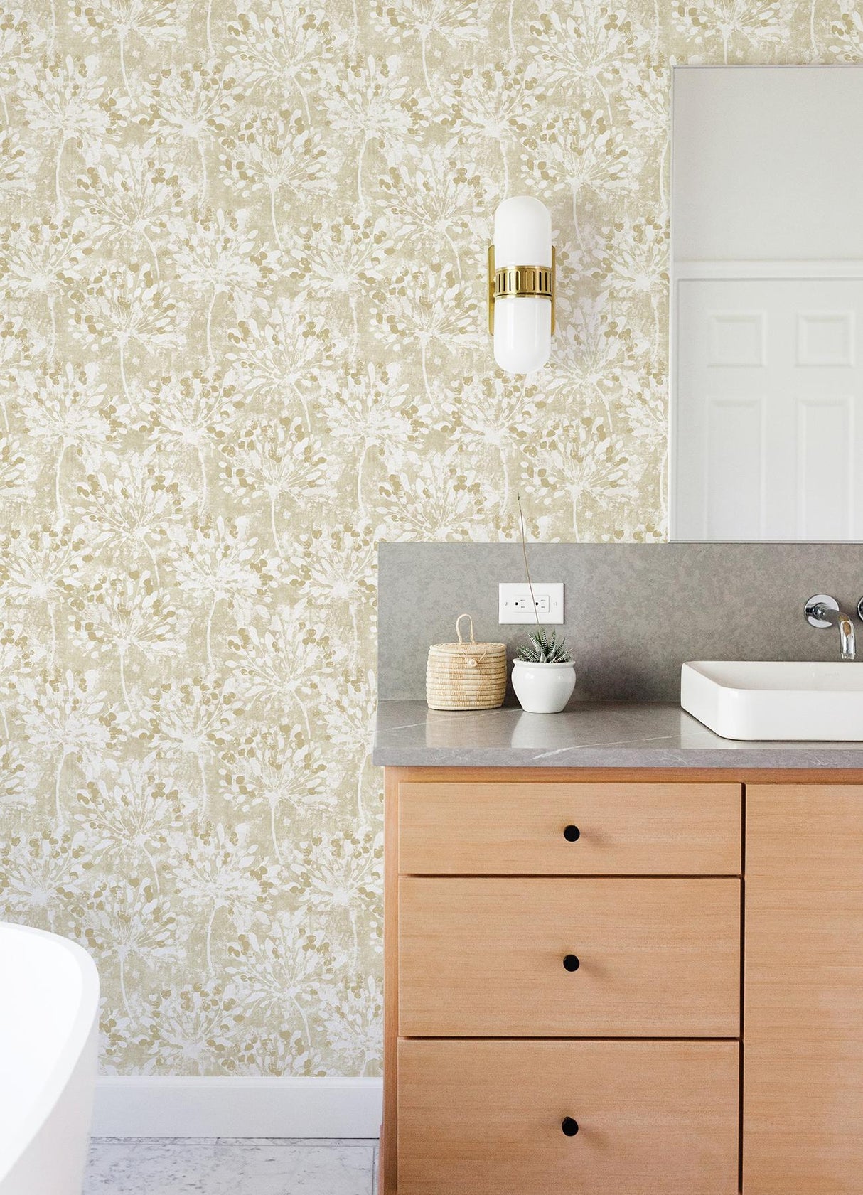 Advantage Dori Gold Painterly Floral Wallpaper