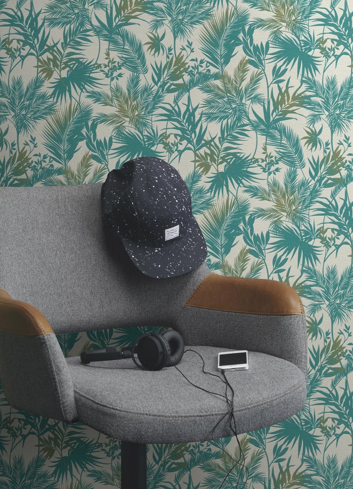 Advantage Saura Teal Frond Wallpaper