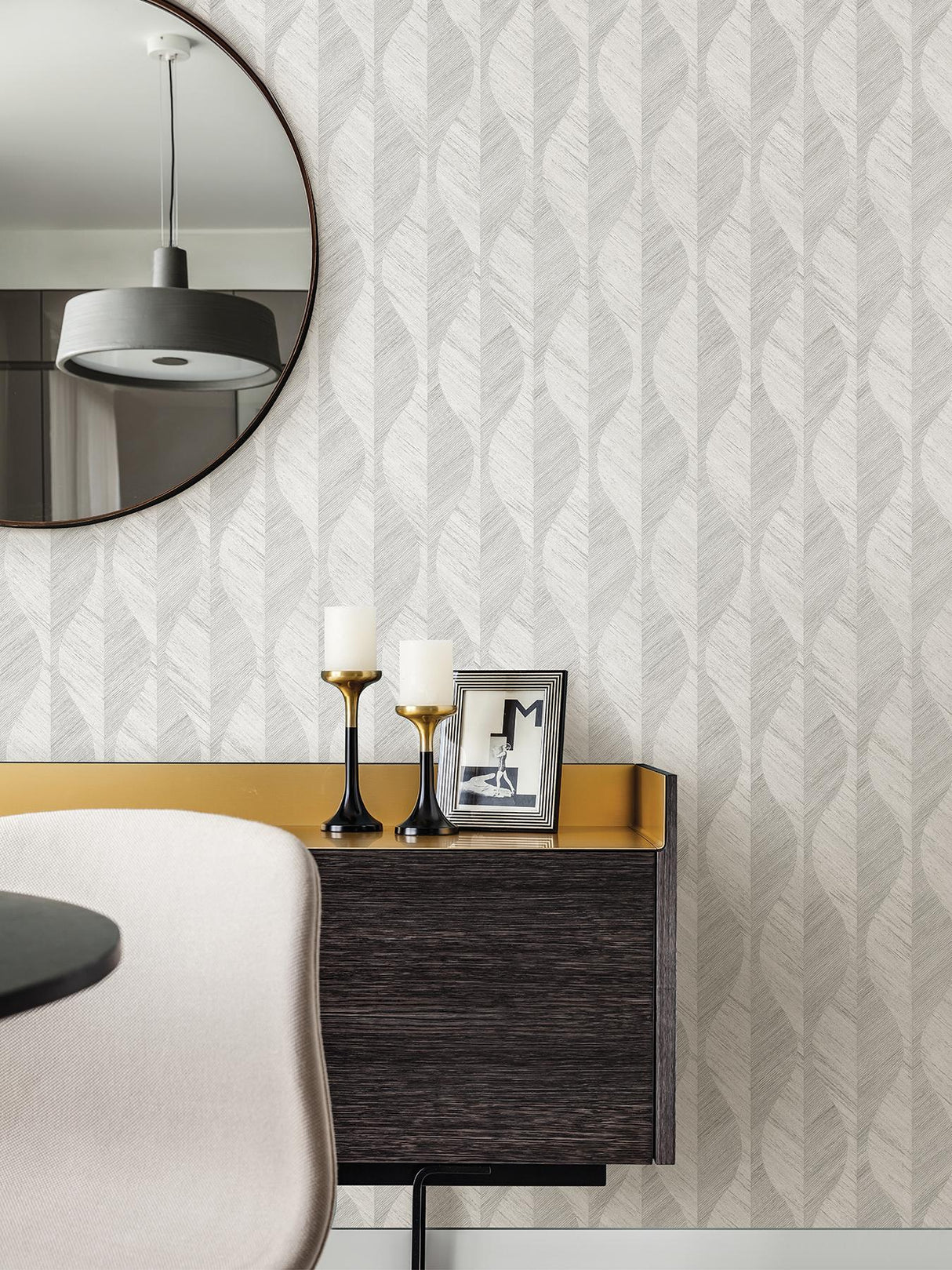 Advantage Oresome Silver Ogee Wallpaper
