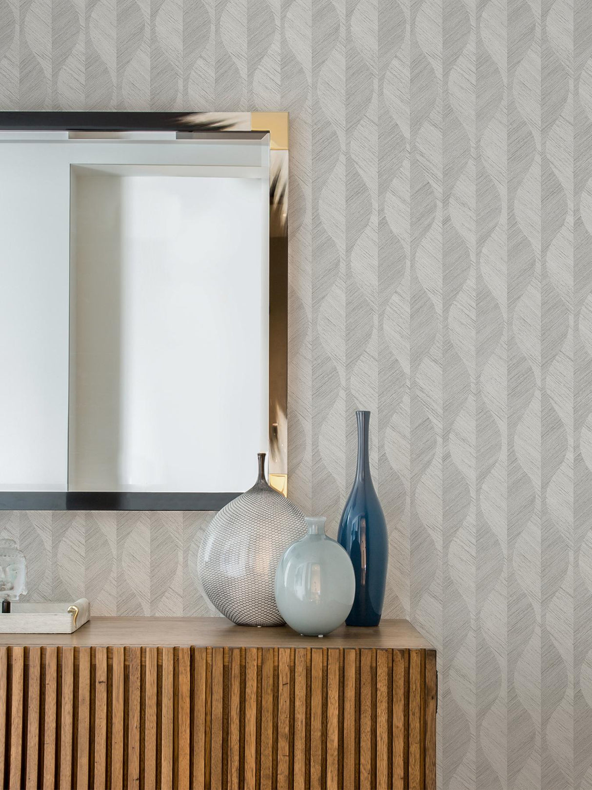 Advantage Oresome Silver Ogee Wallpaper