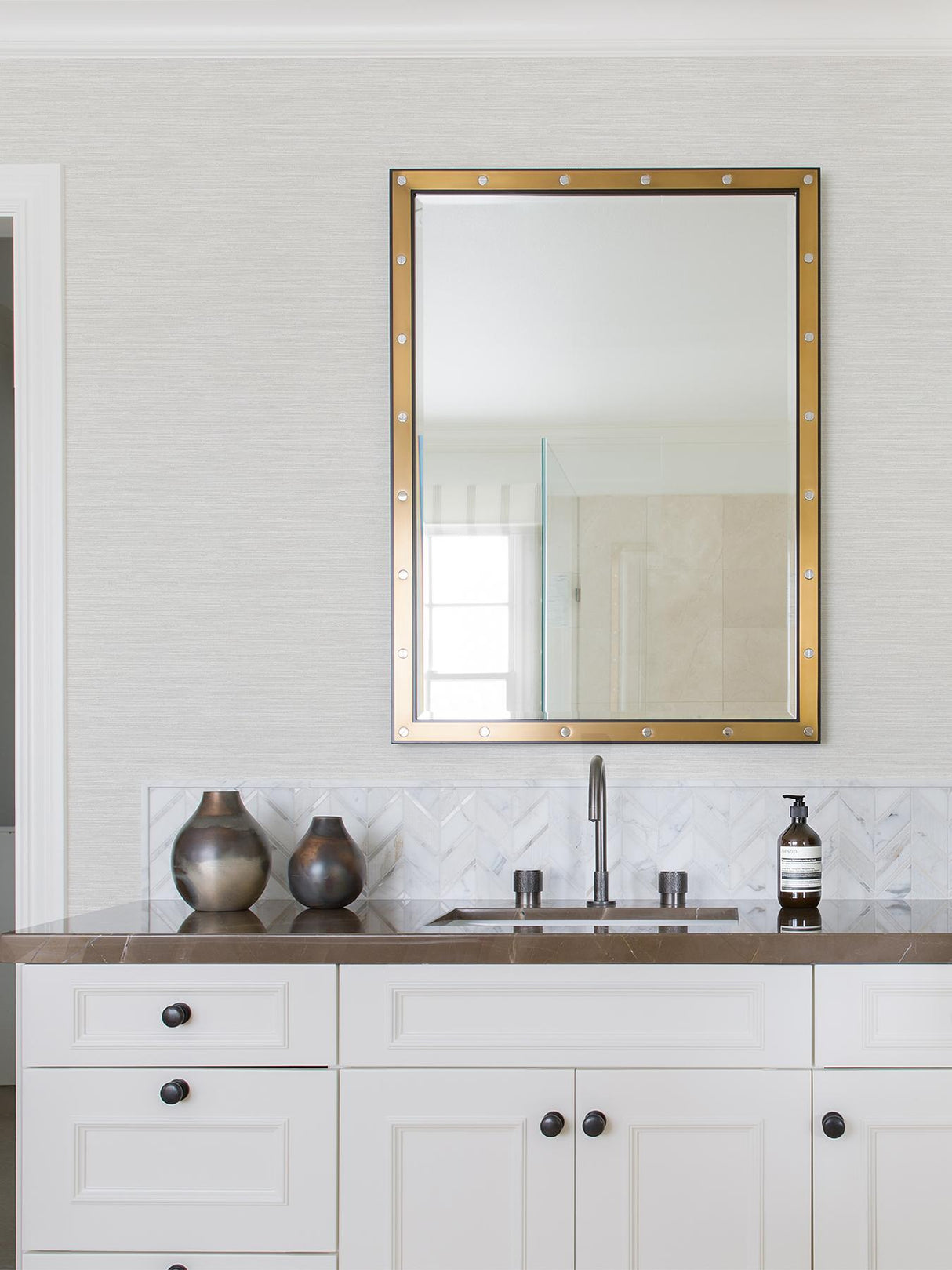 Advantage Cantor Cream Faux Grasscloth Wallpaper