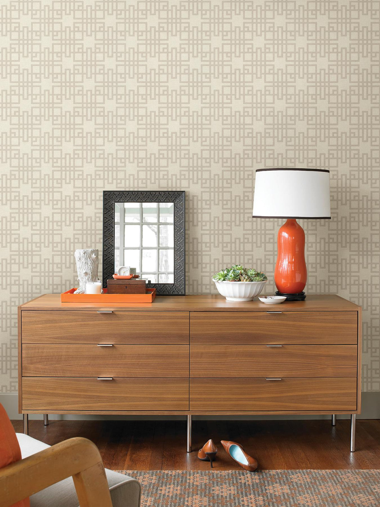 Advantage Mana White Trellis Wallpaper