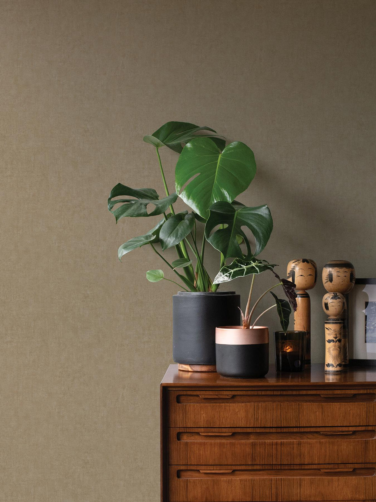 Advantage Maemi Gold Distressed Wallpaper