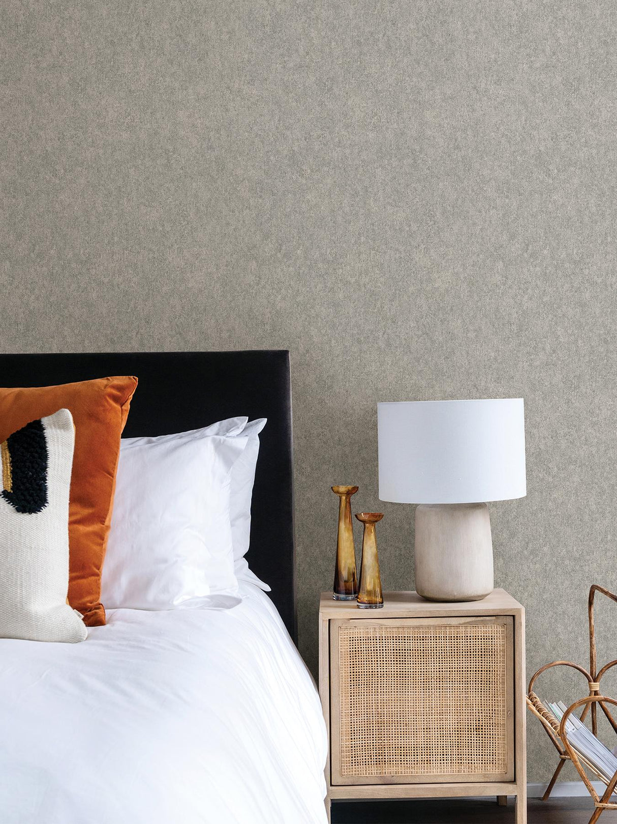Advantage Genki Grey Distressed Wallpaper