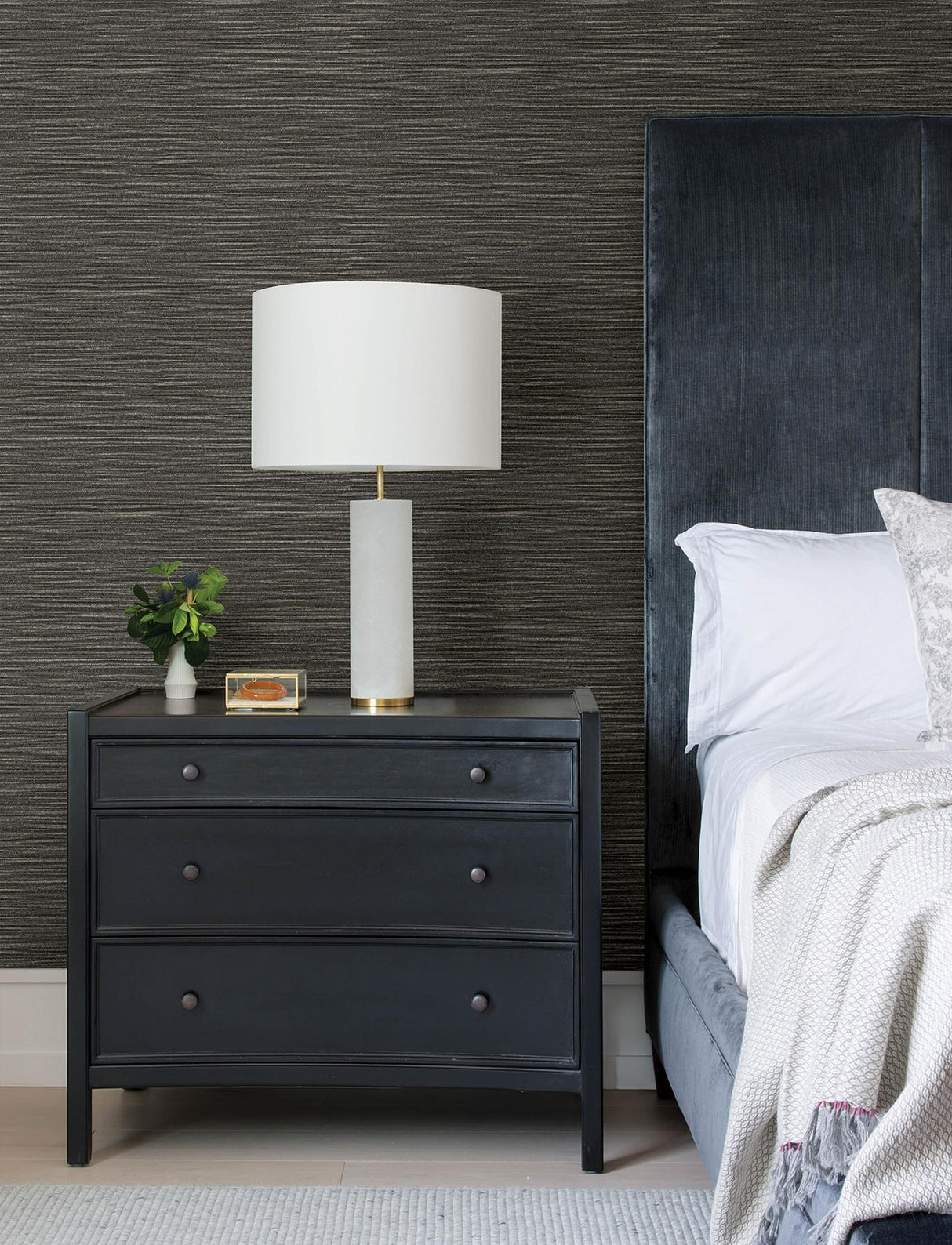 Advantage Hazen Black Shimmer Stripe Wallpaper