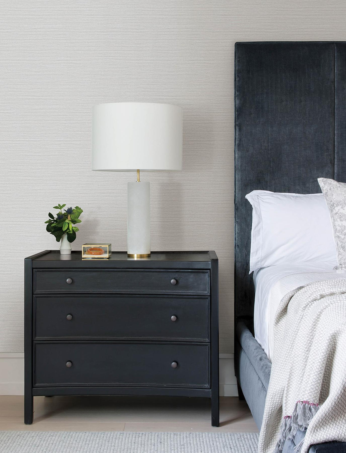 Advantage Hazen Pearl Shimmer Stripe Wallpaper