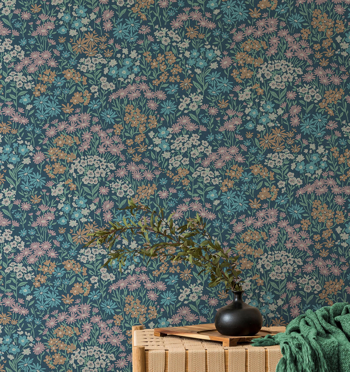 Advantage Ditsy Dark Blue Daisies Wallpaper