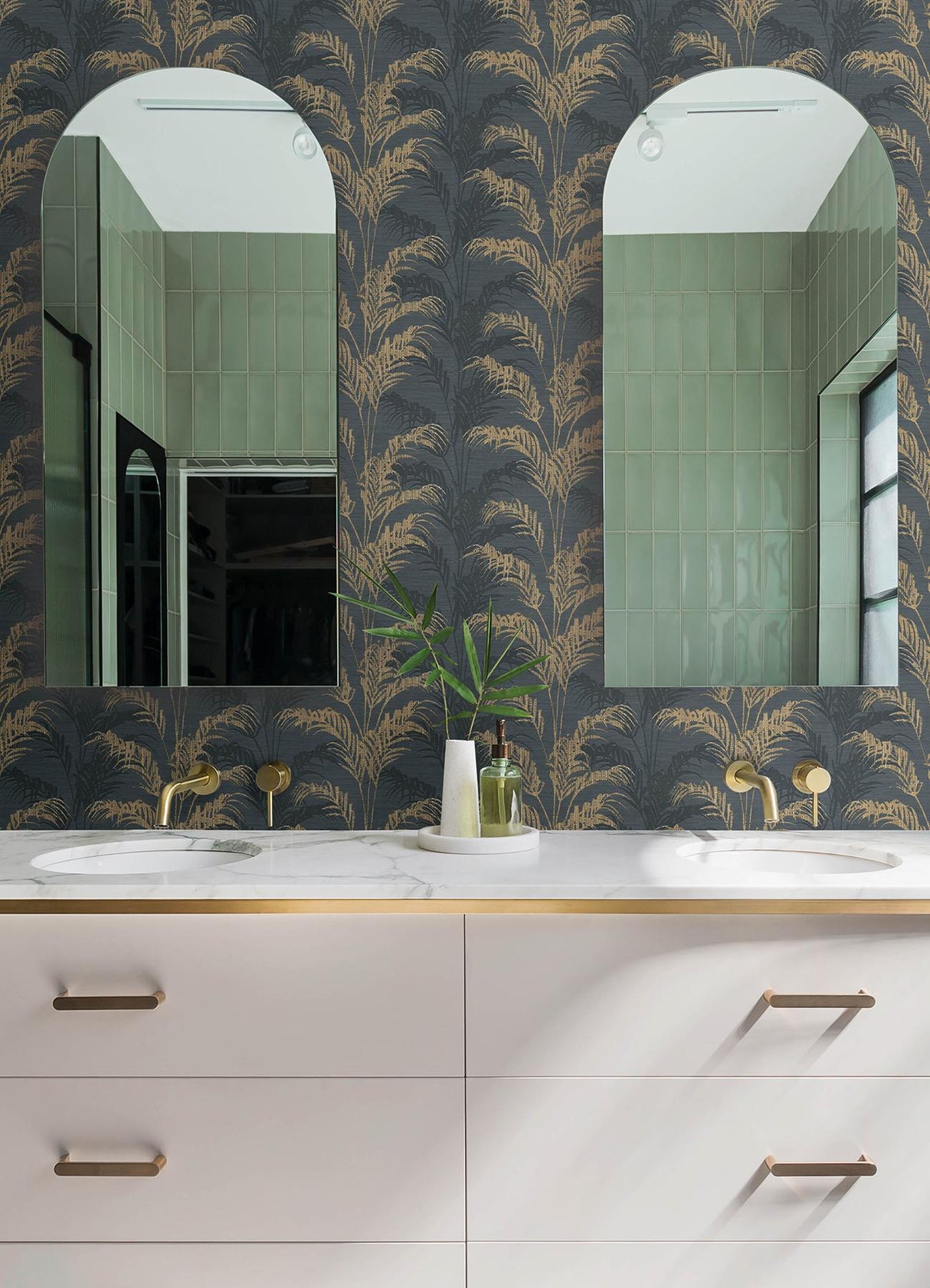 Advantage Rattan Charcoal Palm Wallpaper