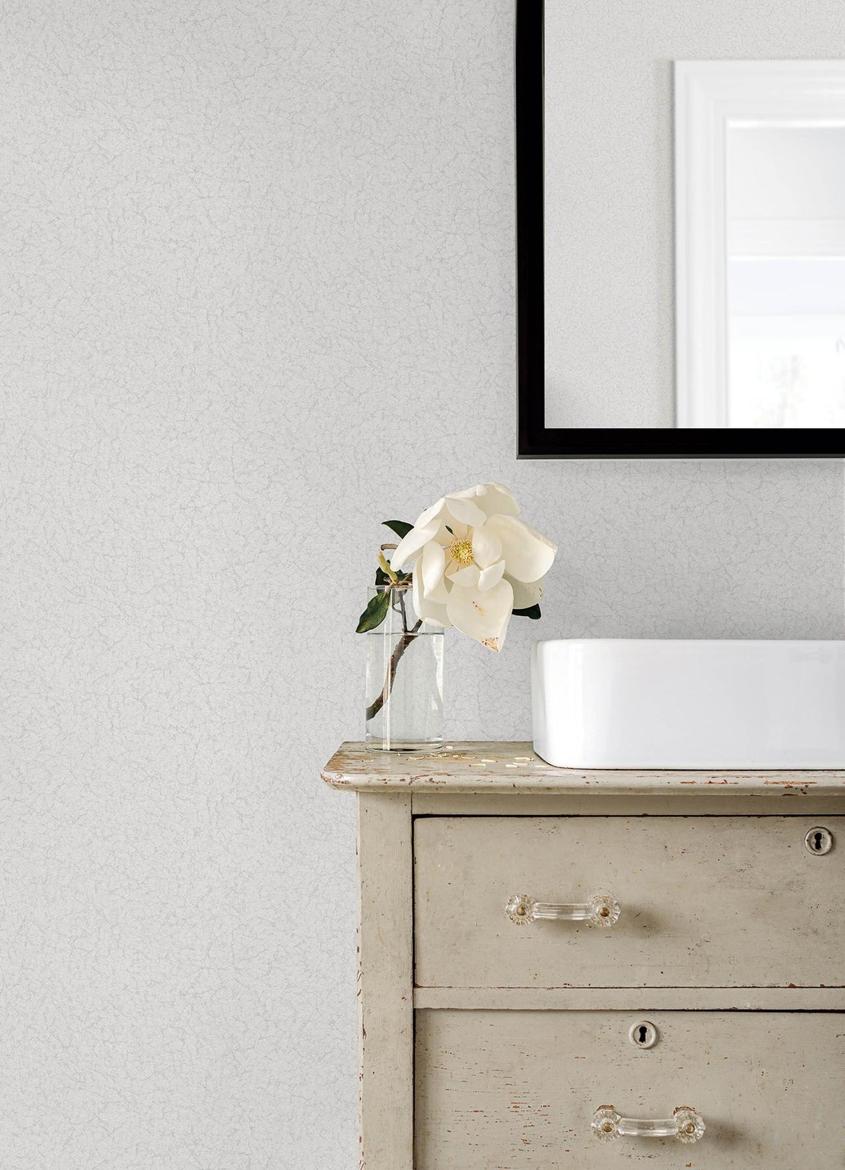 Advantage Crushed Capiz Ivory Textured Wallpaper