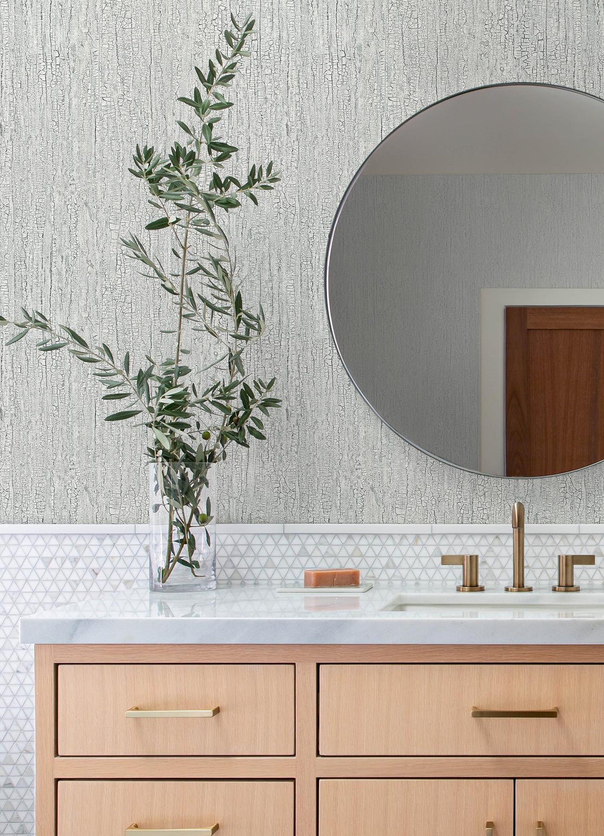Advantage Ironbark Taupe Textured Wallpaper
