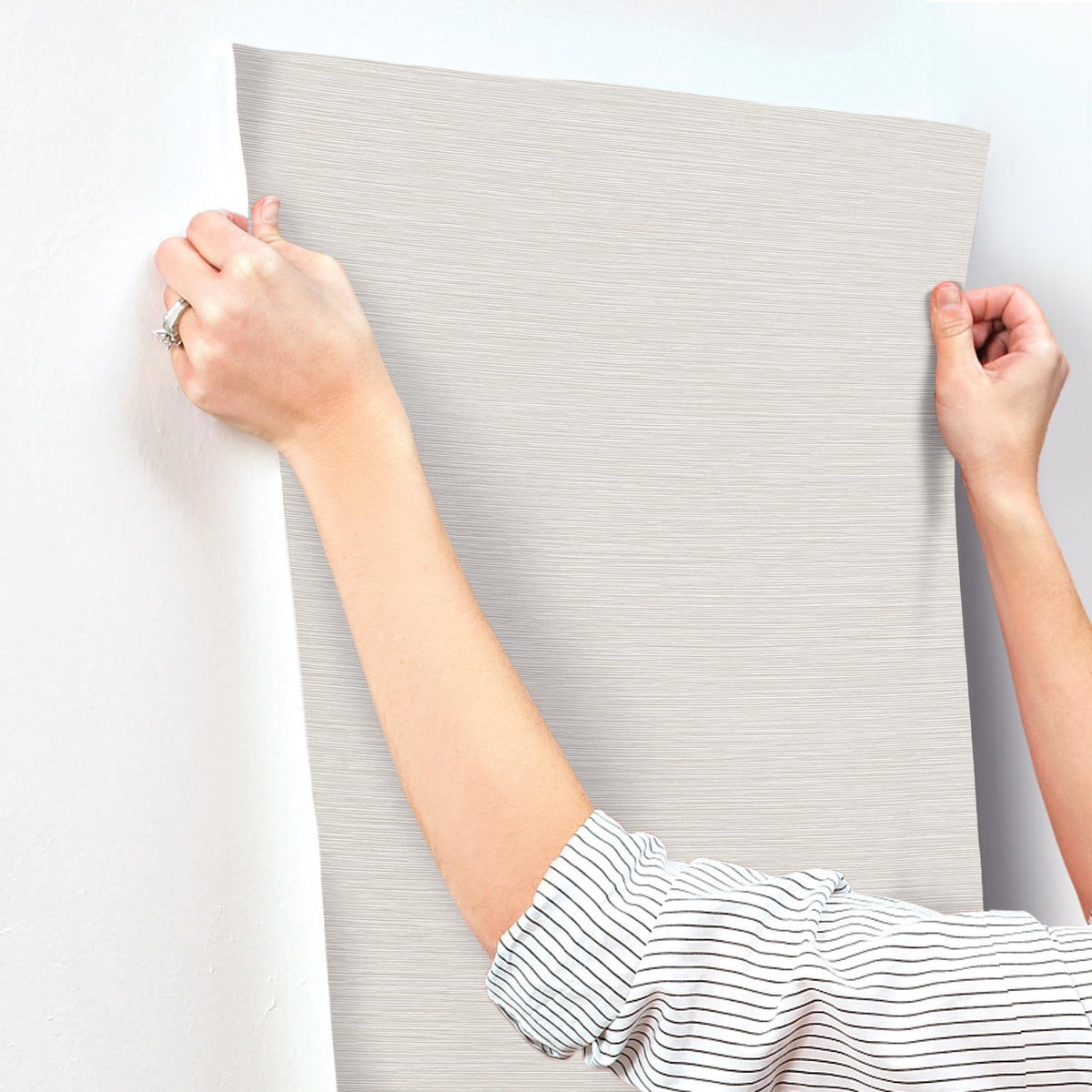 York Wallcoverings Oasis Light Grey Faux Grasscloth Wallpaper