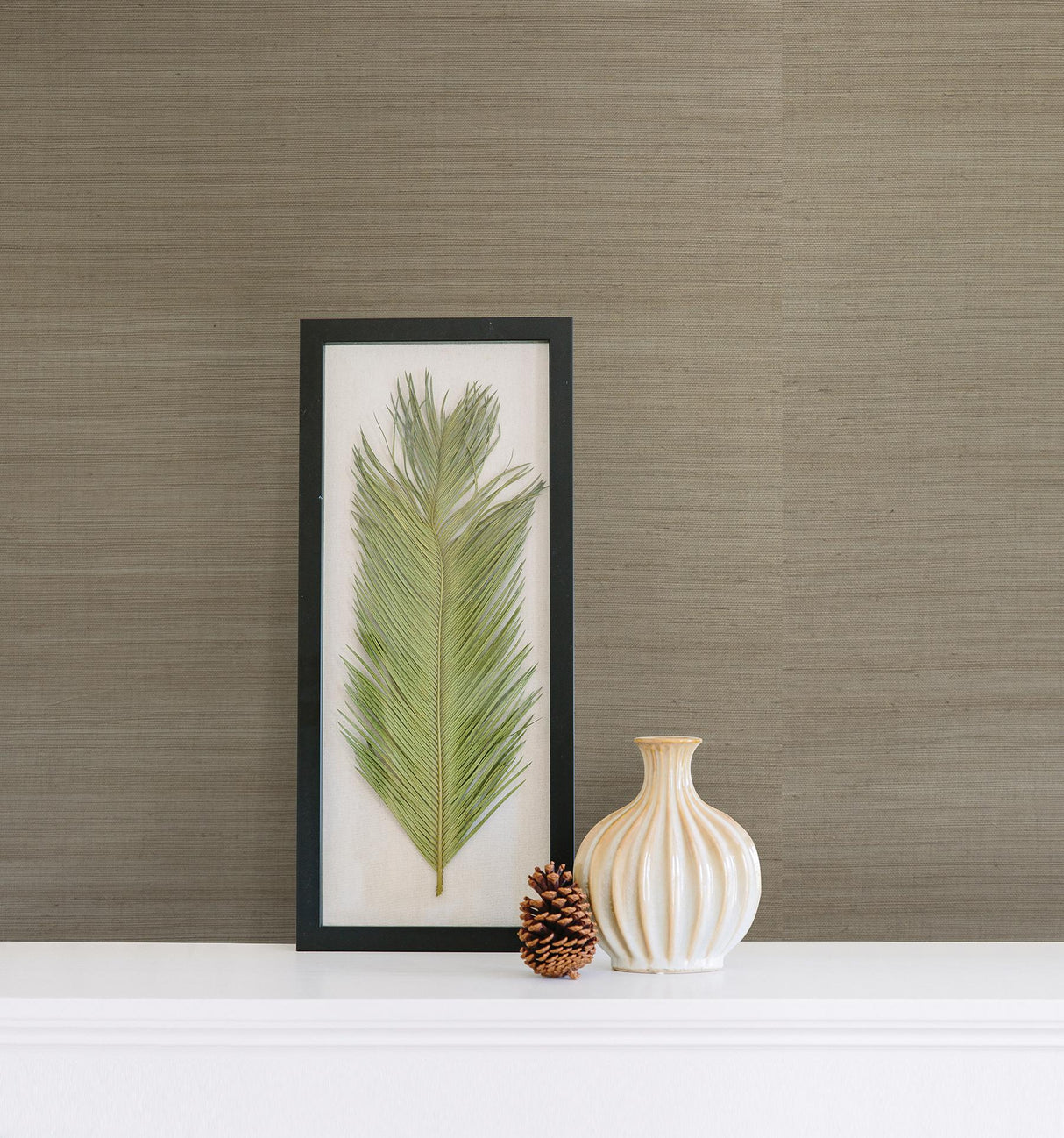 York Ruslan Brown Grasscloth Wallpaper