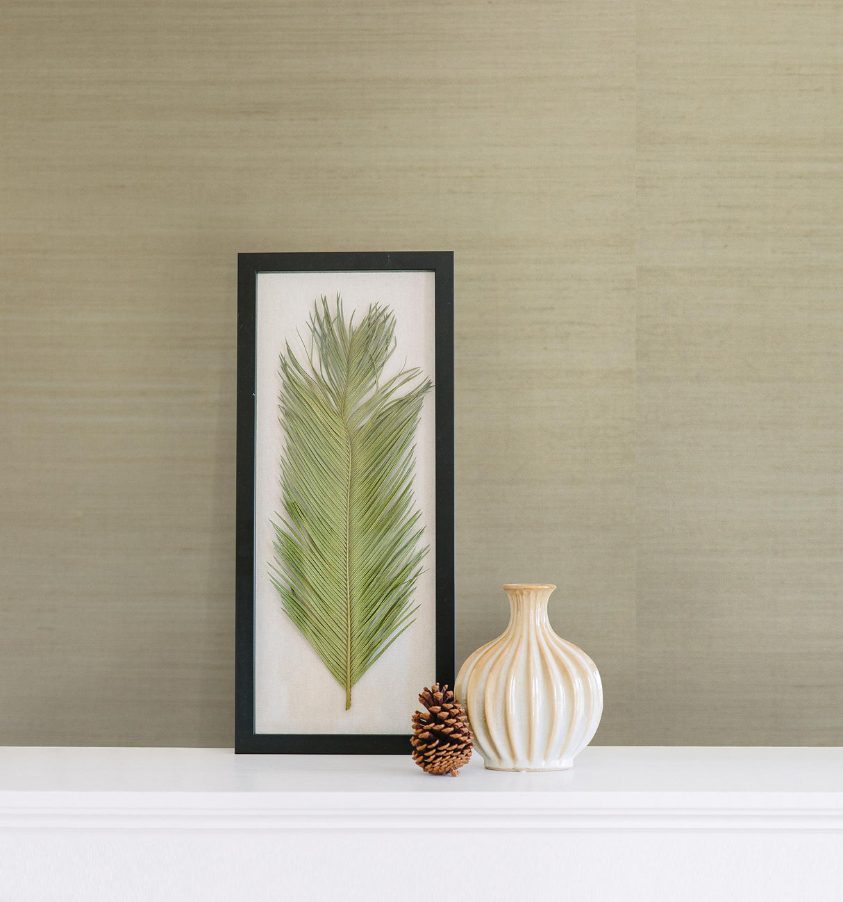 York Ruslan Grey Grasscloth Wallpaper