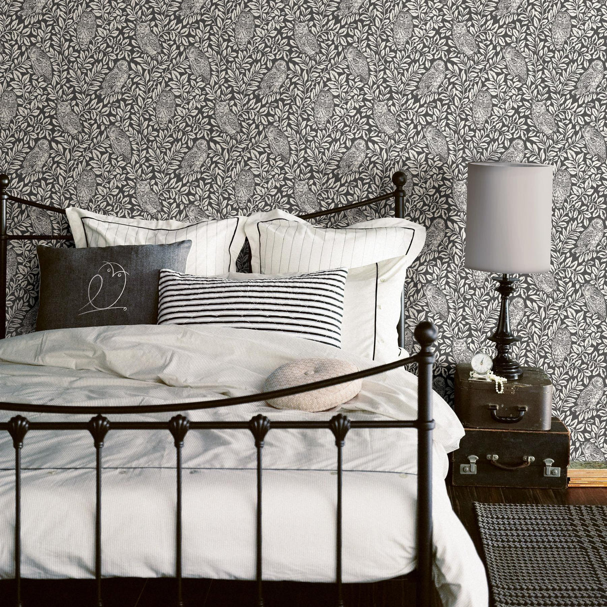 York Parliament Brown Owl Wallpaper