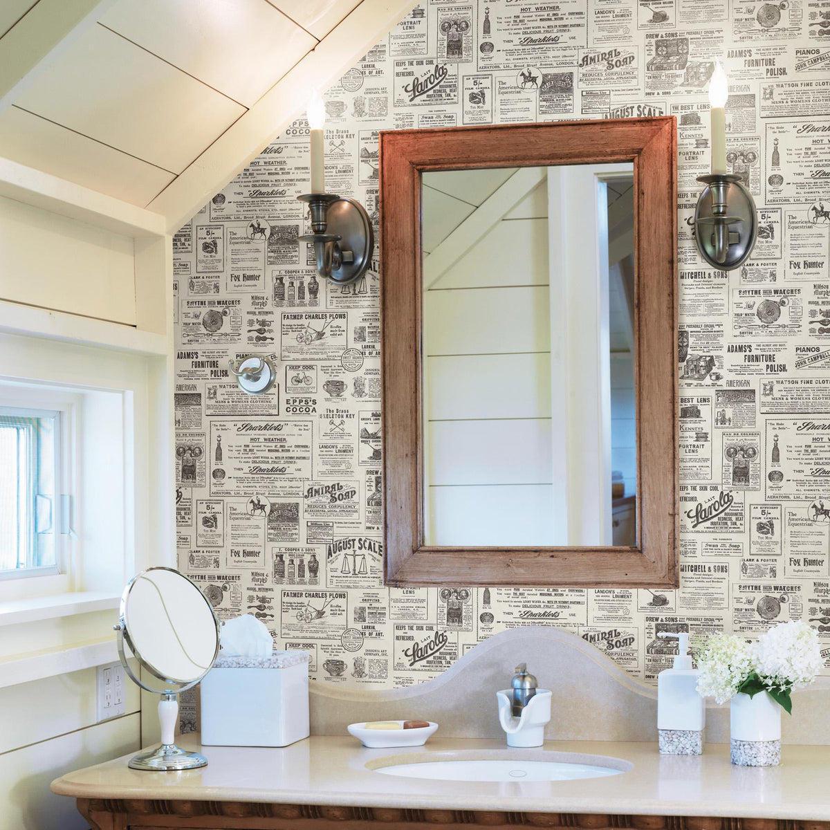 York Adamstown Black Newspaper Wallpaper