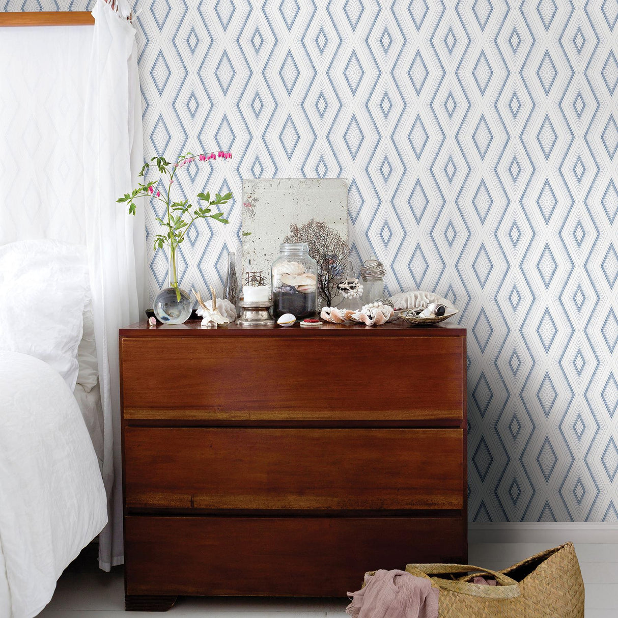 York Santa Cruz Blue Geometric Wallpaper