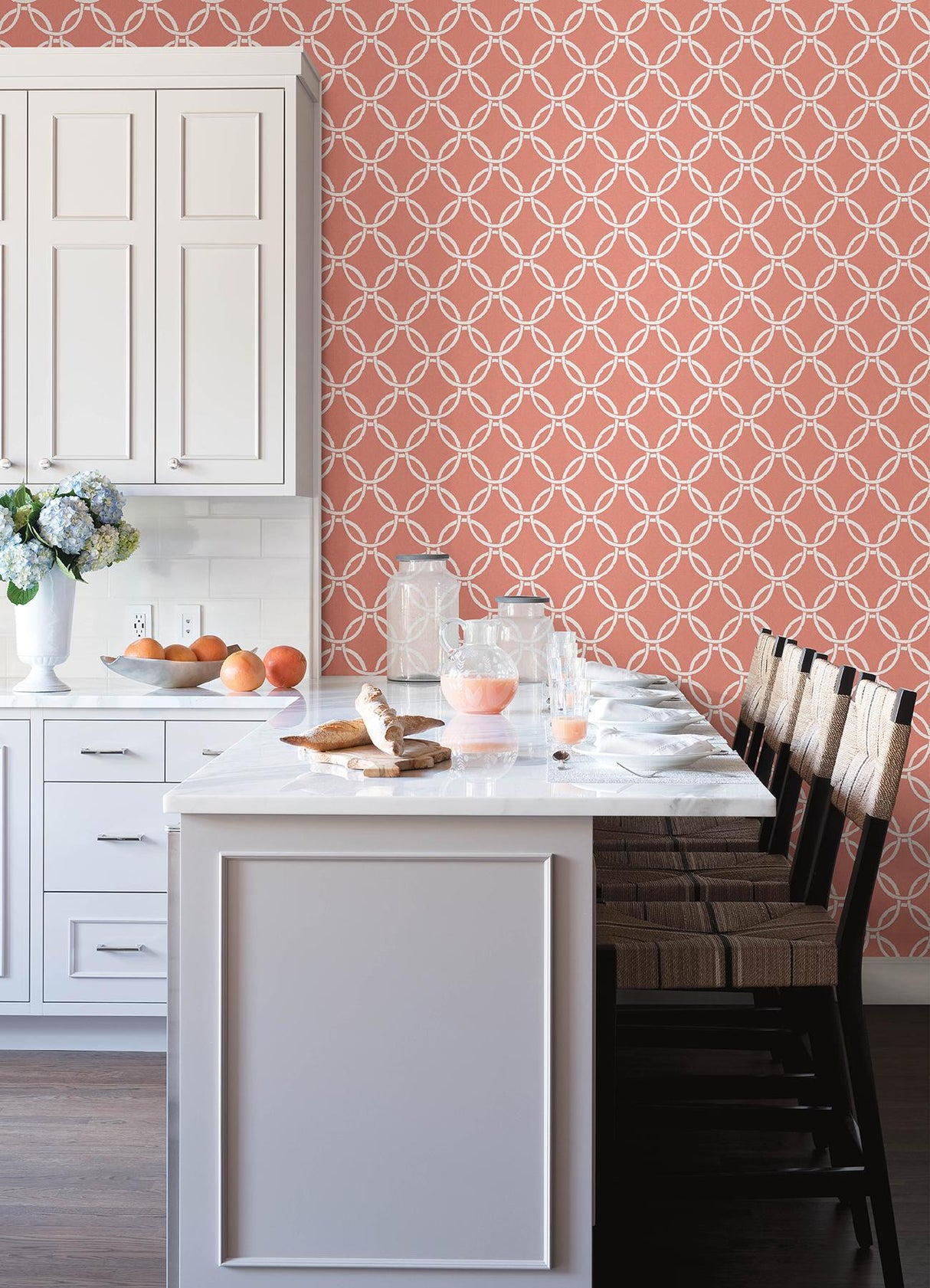 York Quelala Coral Ring Ogee Wallpaper