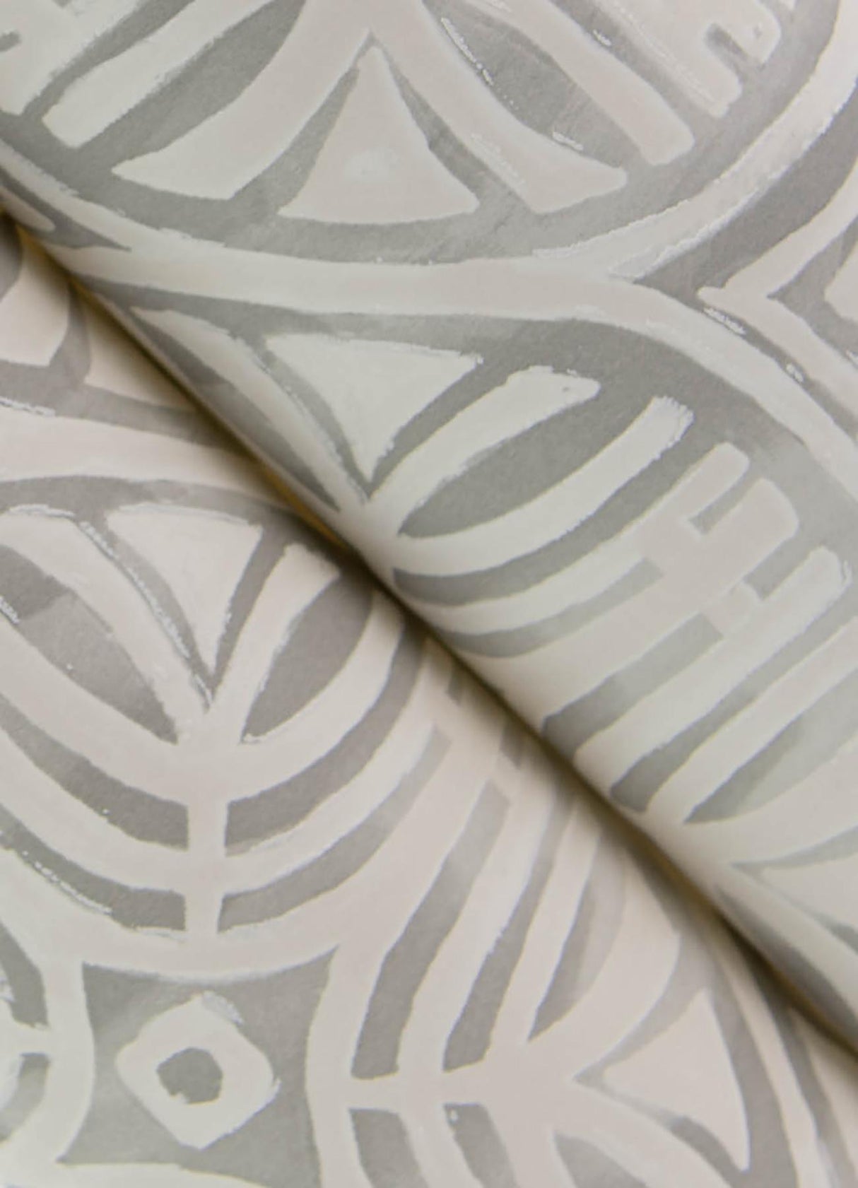 York Sandee Grey Medallion Wallpaper