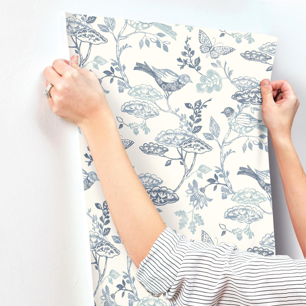 York Malmo Blue Trail Wallpaper