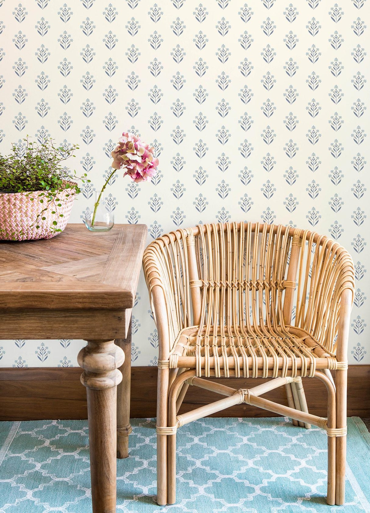 York Kova Blue Floral Crest Wallpaper