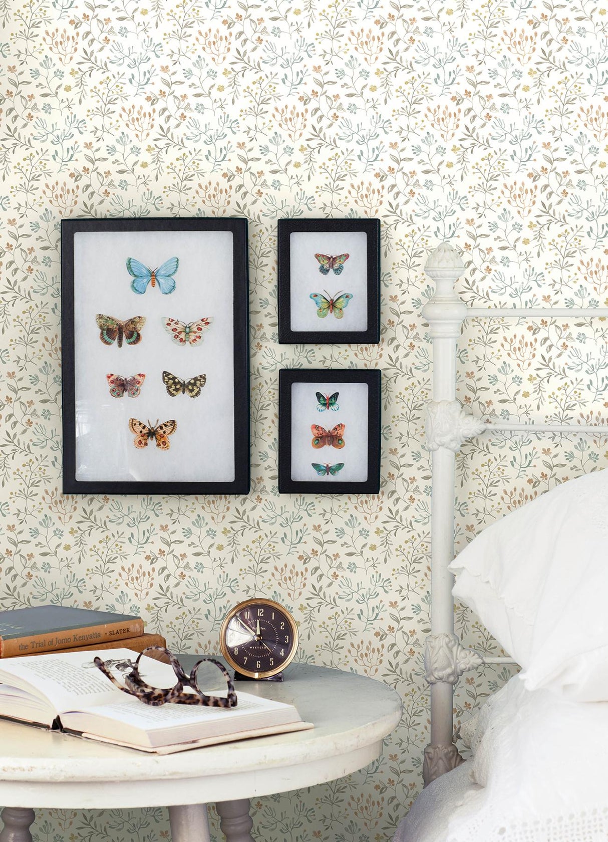 York Tarragon Pastel Dainty Meadow Wallpaper