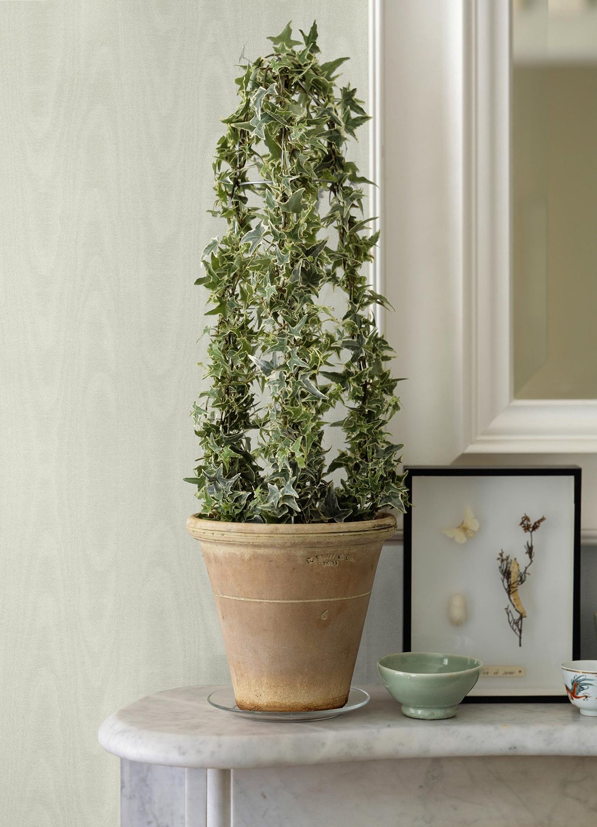 York Angelina White Moire Wallpaper