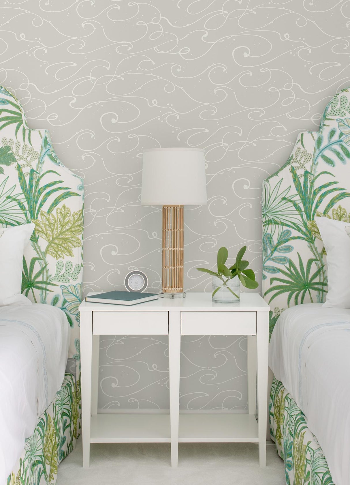 York Kuroshio Taupe Ocean Wave Wallpaper