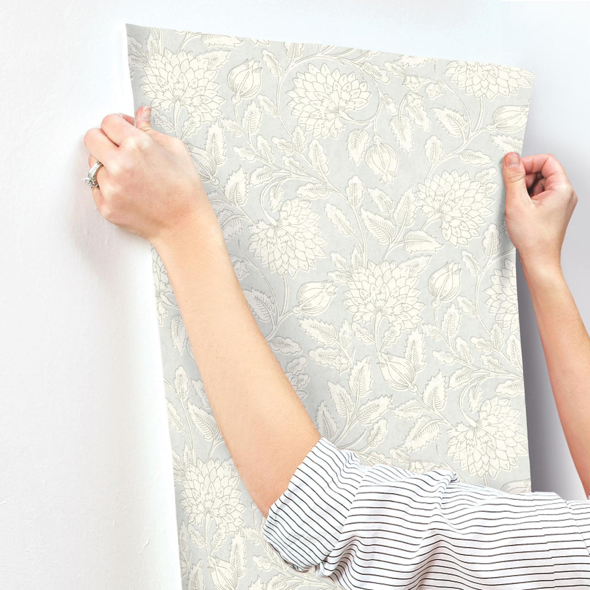 York Vadouvan Light Blue Jacobean Trail Wallpaper