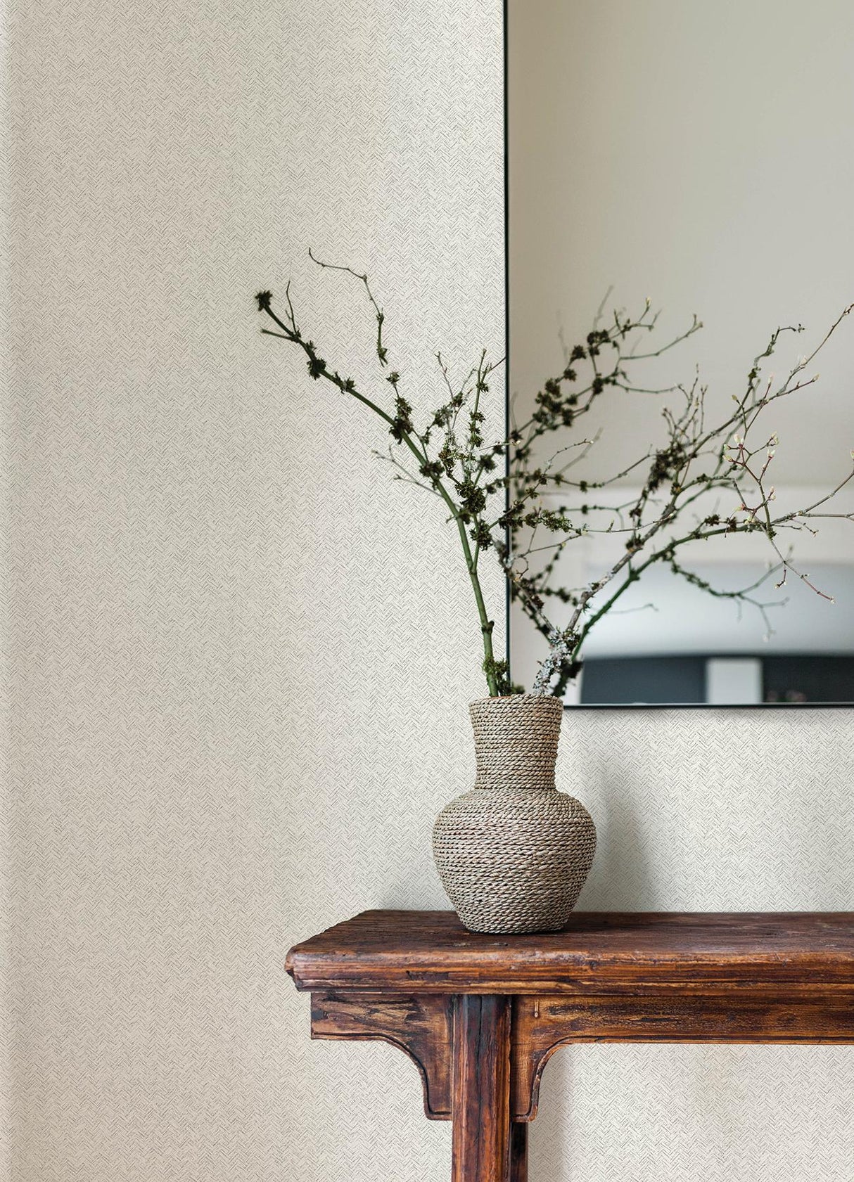 York Woven Basket White Wallpaper