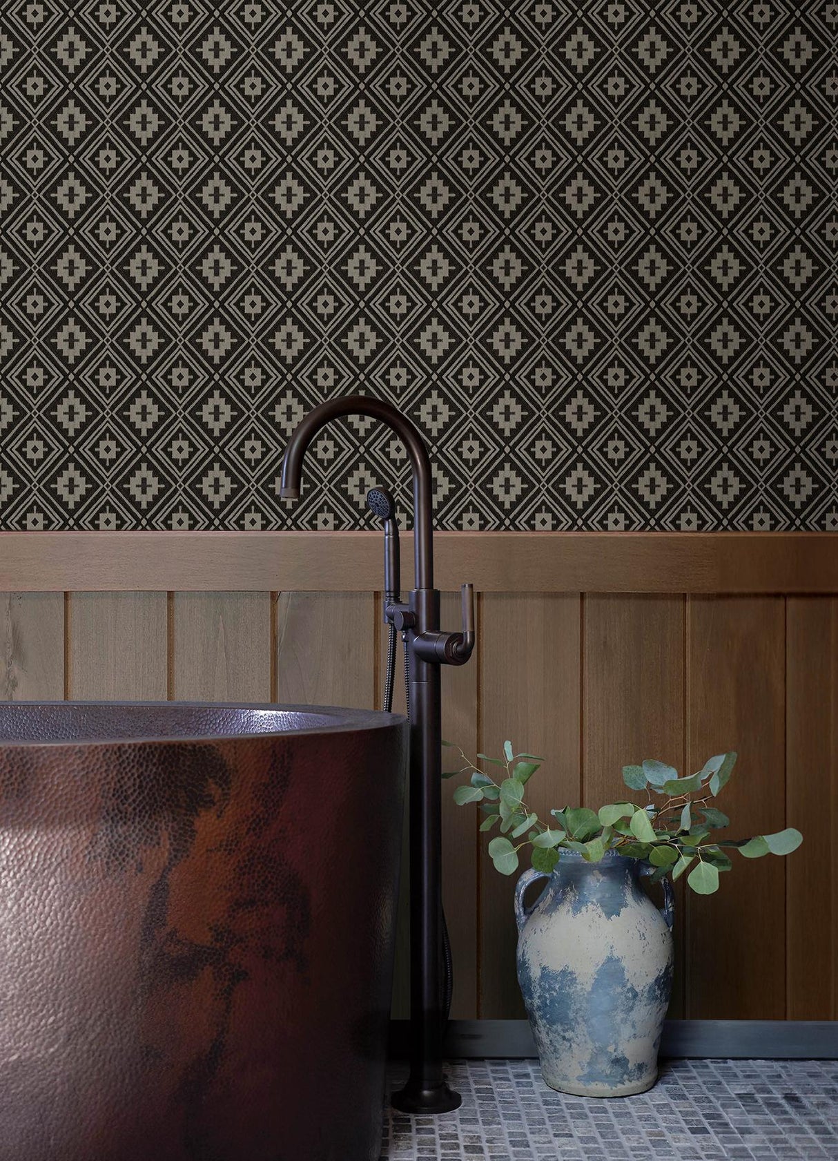 York Camp Blanket Black Wallpaper