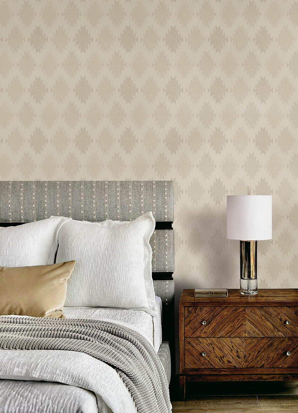 York Stitched Heirloom Khaki Wallpaper