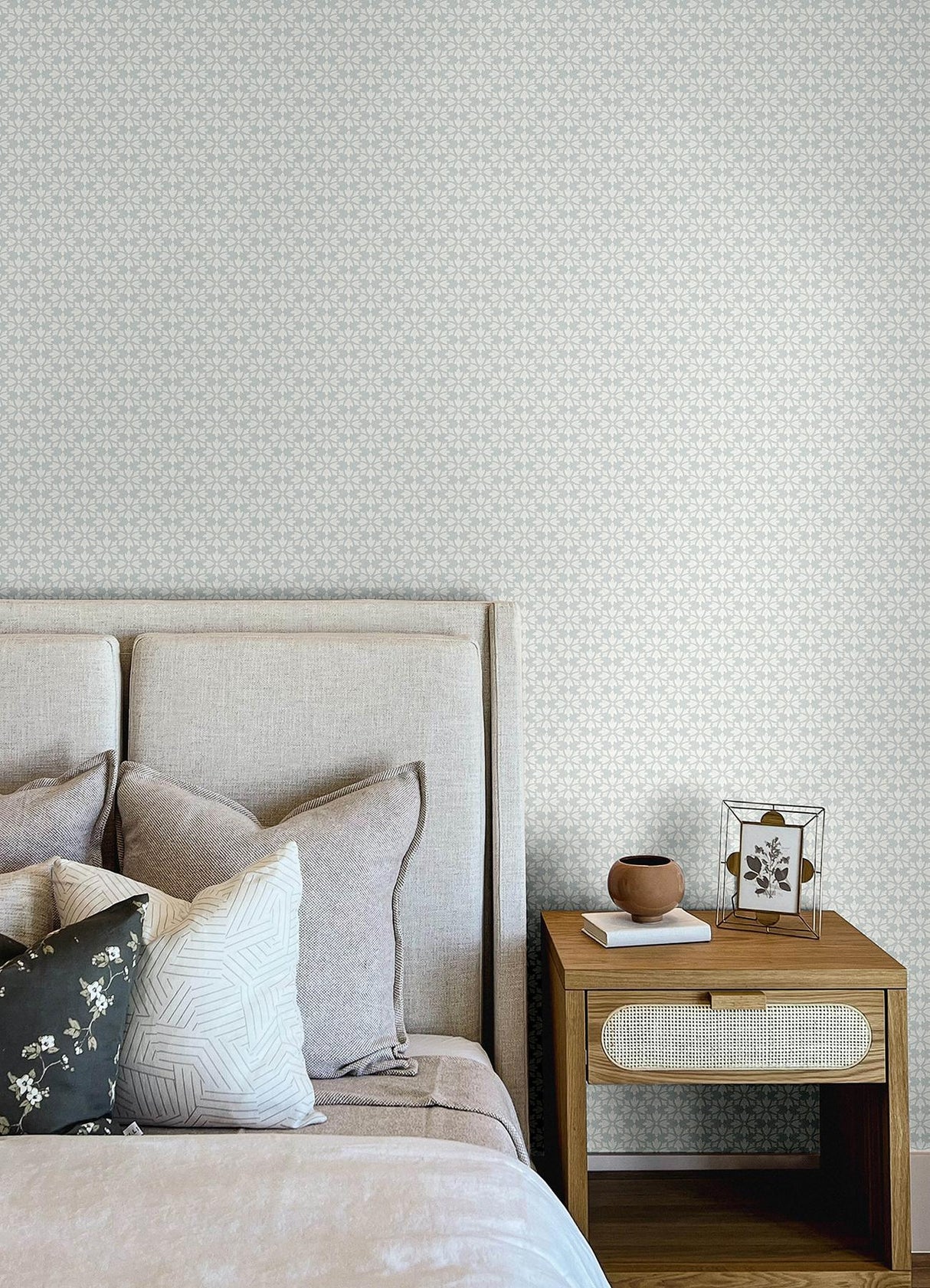 York Phlox Light Blue Floral Stamp Wallpaper
