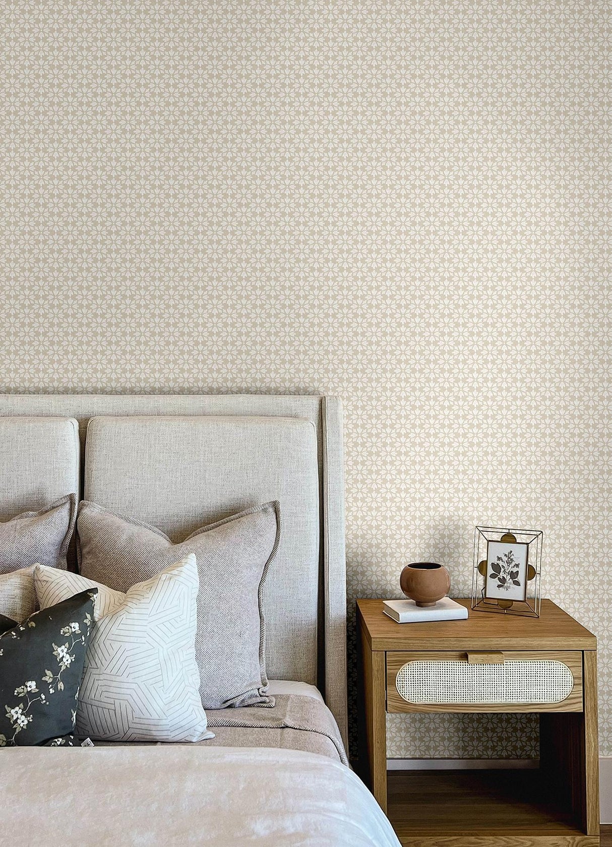 York Phlox Grey Floral Stamp Wallpaper