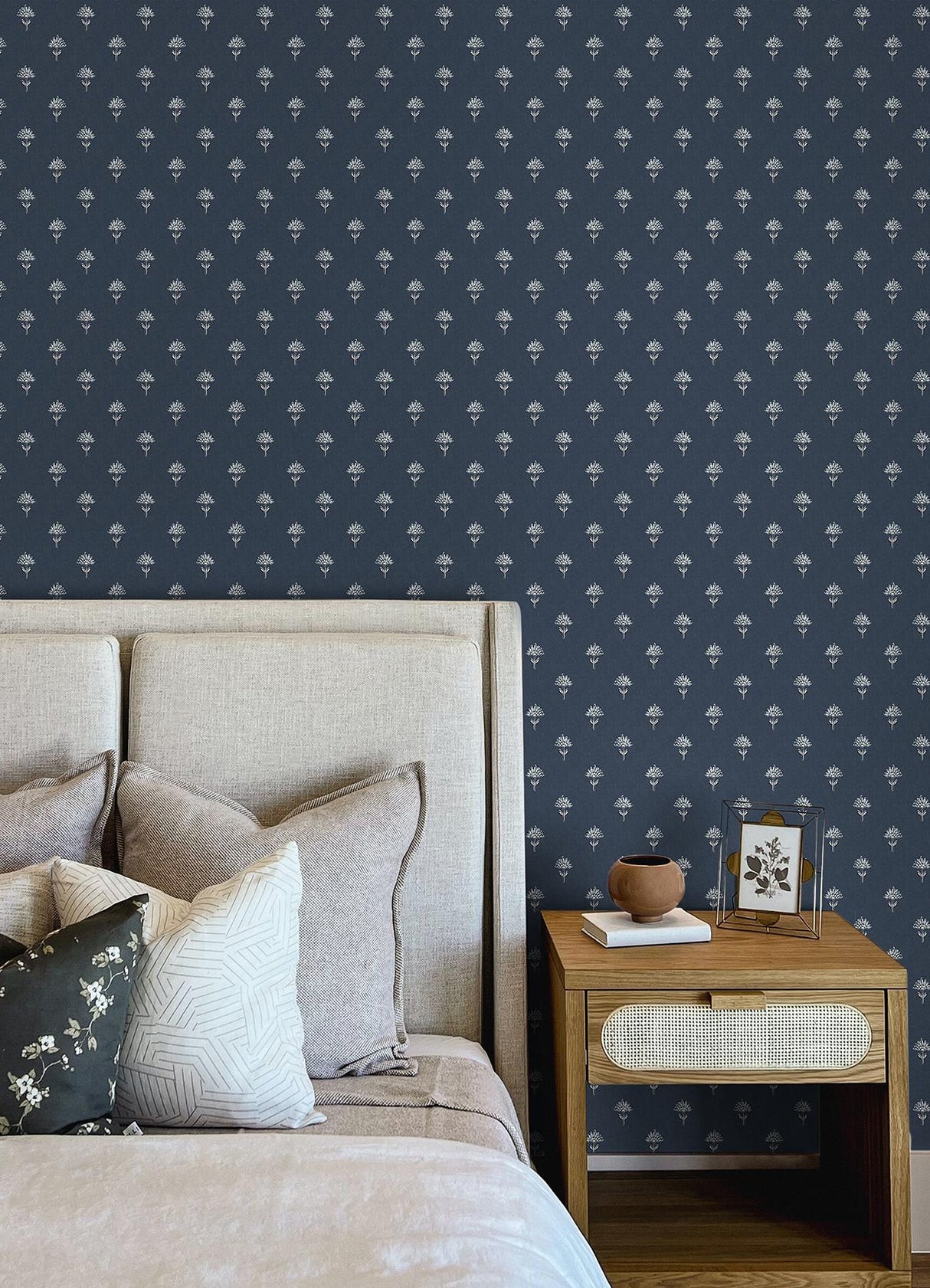 York Surdiva Indigo Floral Fan Wallpaper