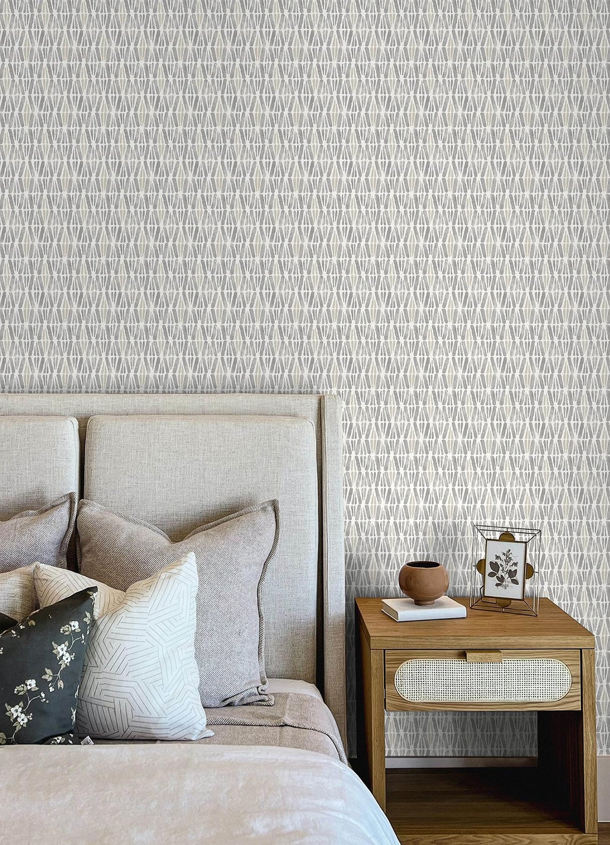 York Nabi Charcoal Geometric Wallpaper