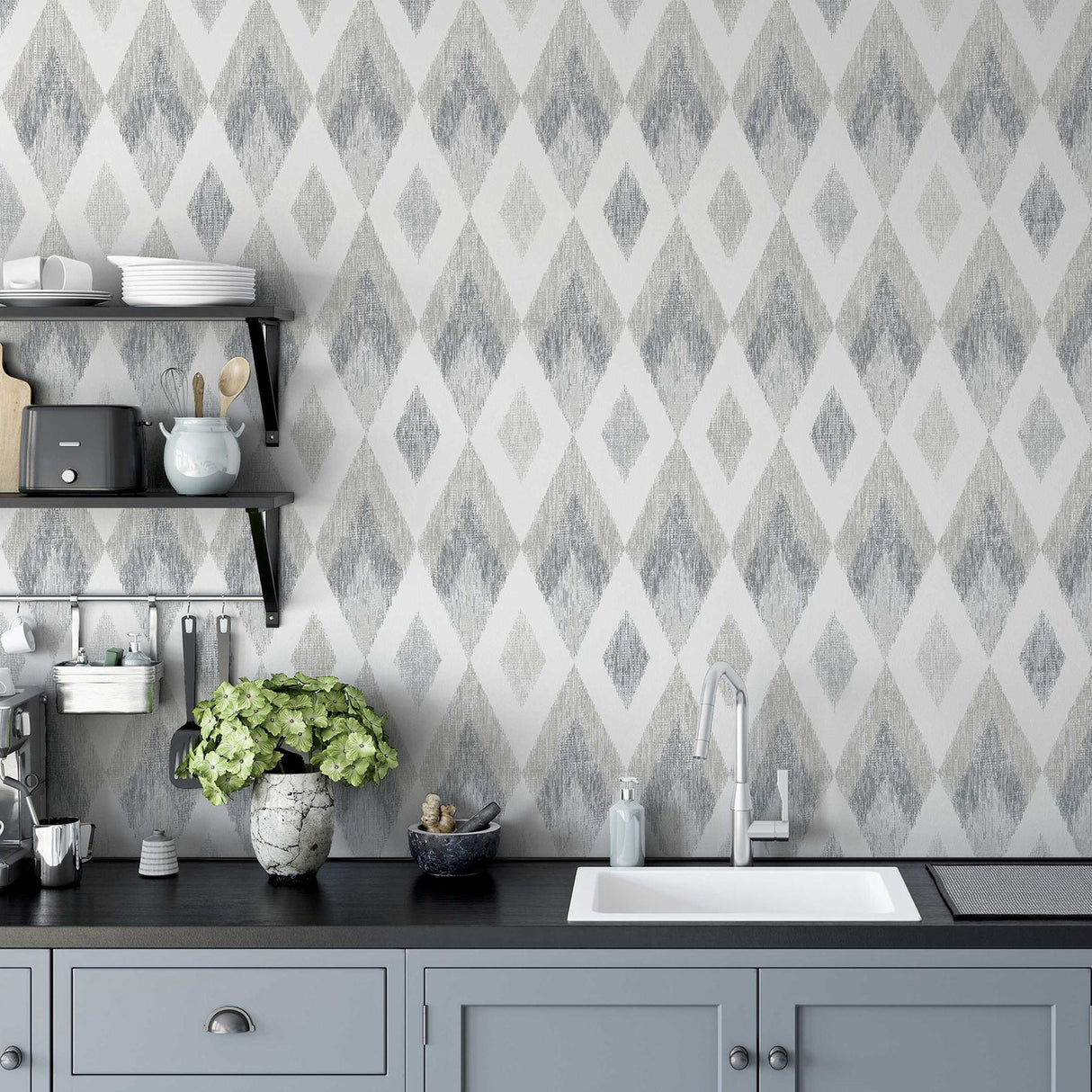 York Fitzgerald Grey Ikat Diamond Wallpaper