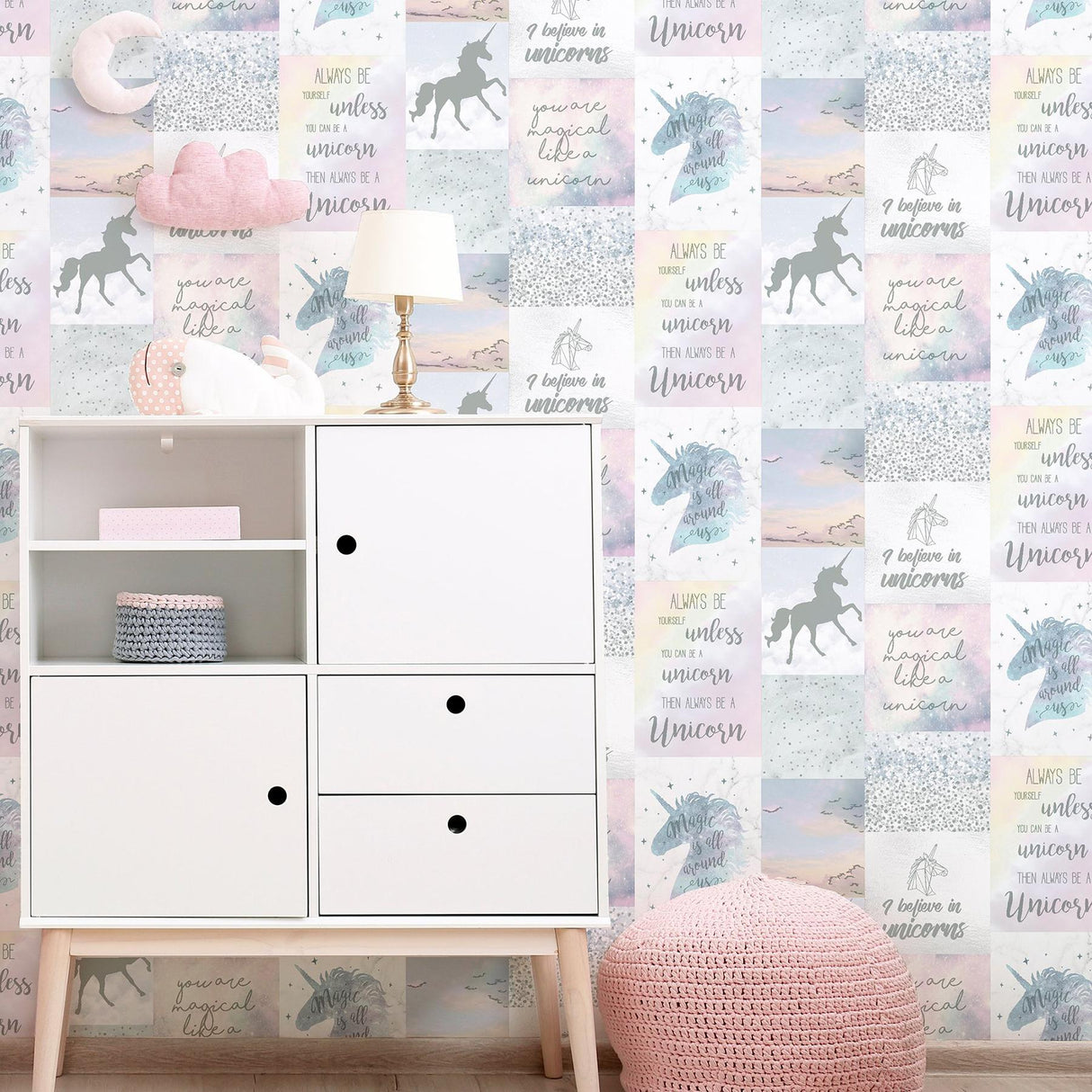 York Amalthea Pastel Unicorn Wallpaper